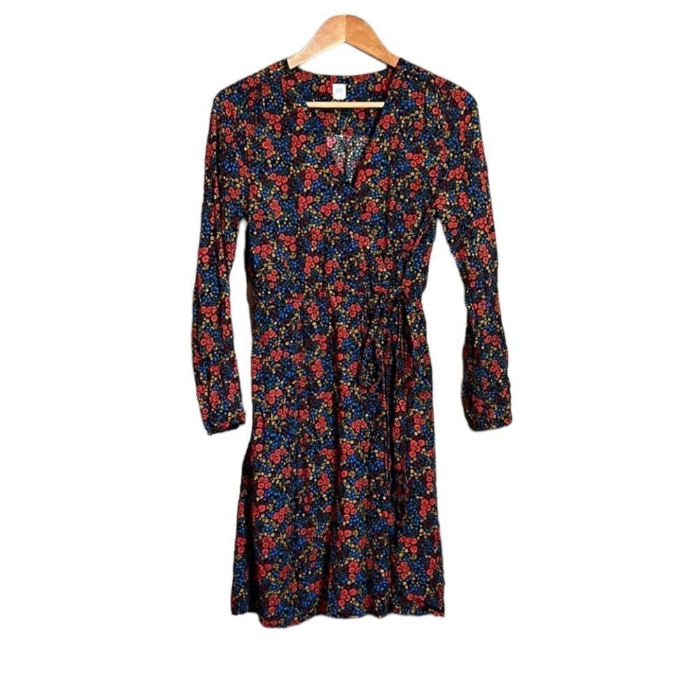 Gap floral print faux wrap dress. Size xs
